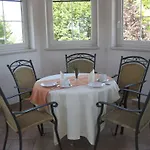 Gaestehaus Grauss B&B
