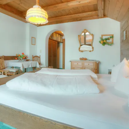 Gaestehaus Grauss Nocleg ze śniadaniem 3*