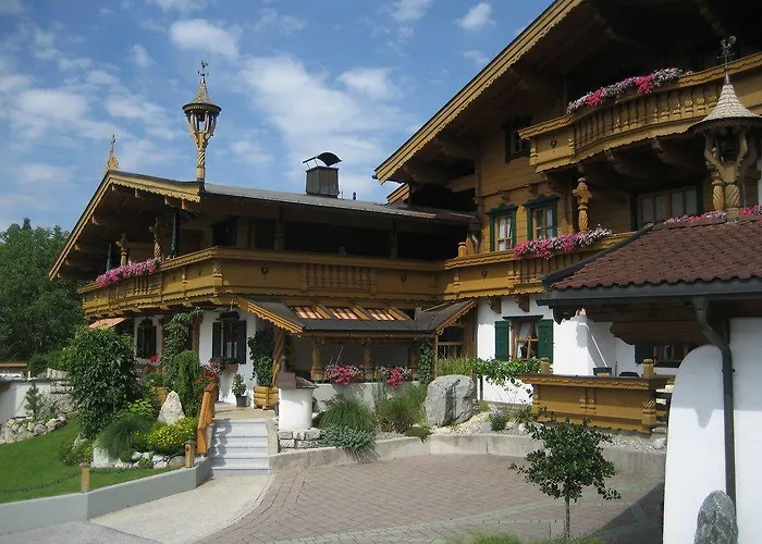 Bed & Breakfast Gaestehaus Grauss 3*