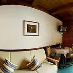 Gaestehaus Grauss Oda ve Kahvaltı 3*