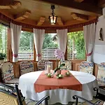 Oda ve Kahvaltı Gaestehaus Grauss