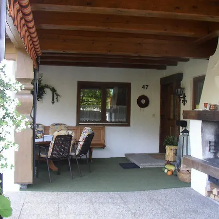 Bed and Breakfast Gaestehaus Grauss 3*