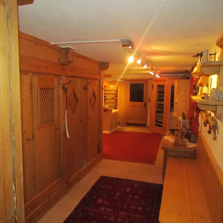 Gaestehaus Grauss تيرسي