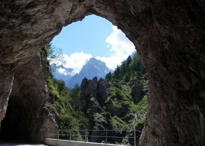 Gaestehaus Grauss Bed and Breakfast 3*