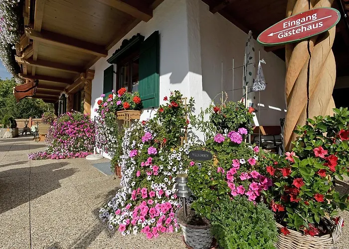 Gaestehaus Grauss Bed and Breakfast 3*